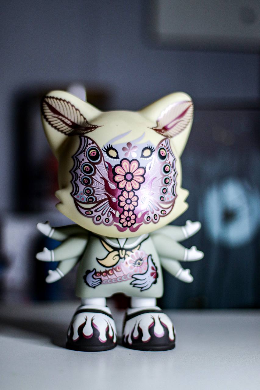 White Lotus 8" Super Janky by Junko Mizuno x Superplastic