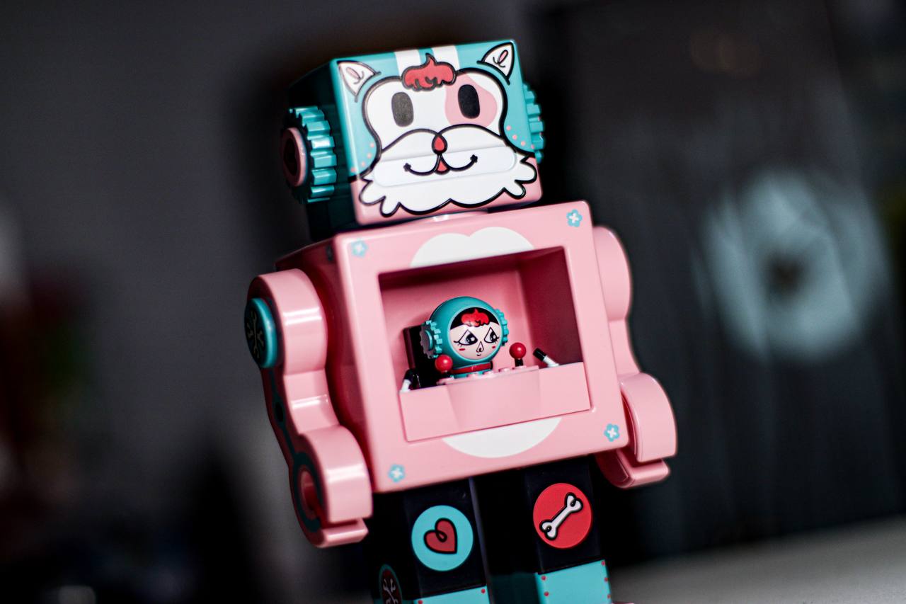 Petslala Pink OBOT – Limited Edition Designer Toy LE 100