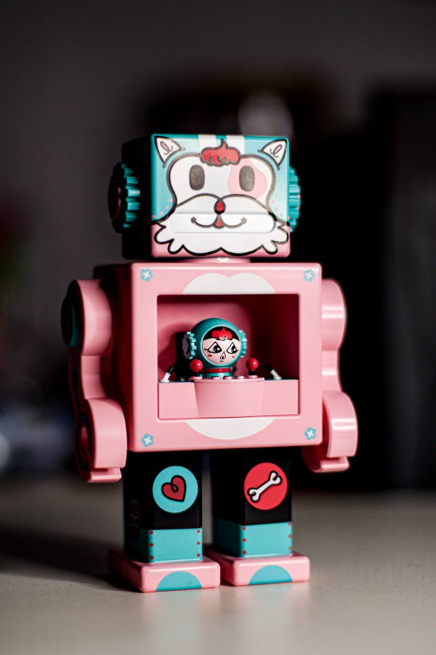 Petslala Pink OBOT – Limited Edition Designer Toy LE 100